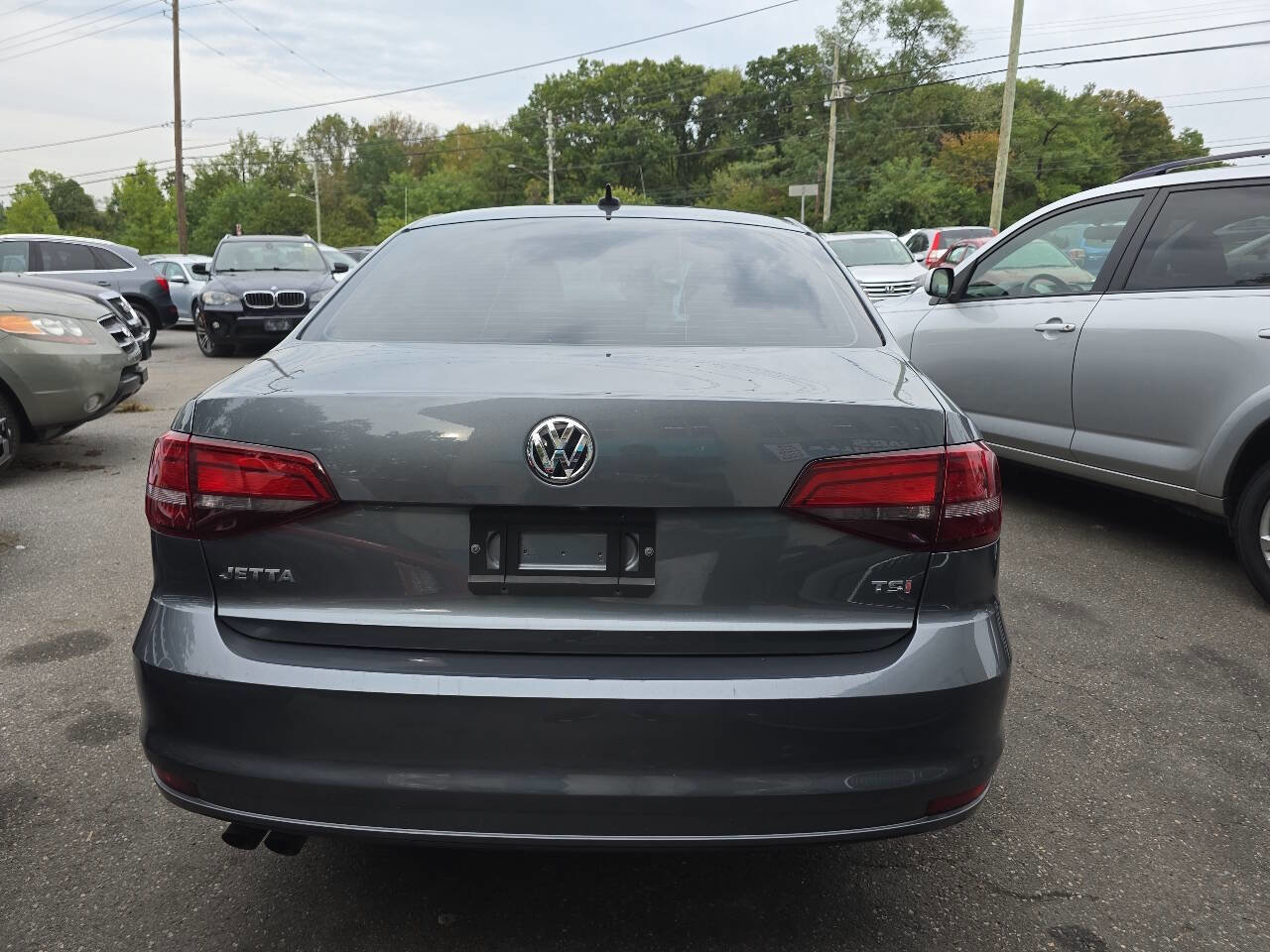 Used 2016 Volkswagen Jetta S image 5