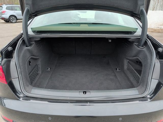 Used 2017 Audi A4 2.0T Premium Plus w/ Premium Plus Package image 32