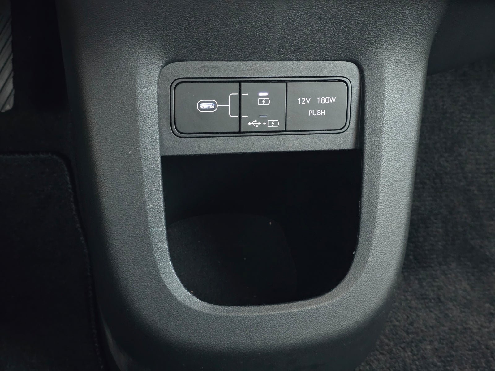 Used 2025 Hyundai Ioniq 5 SE RWD image 20