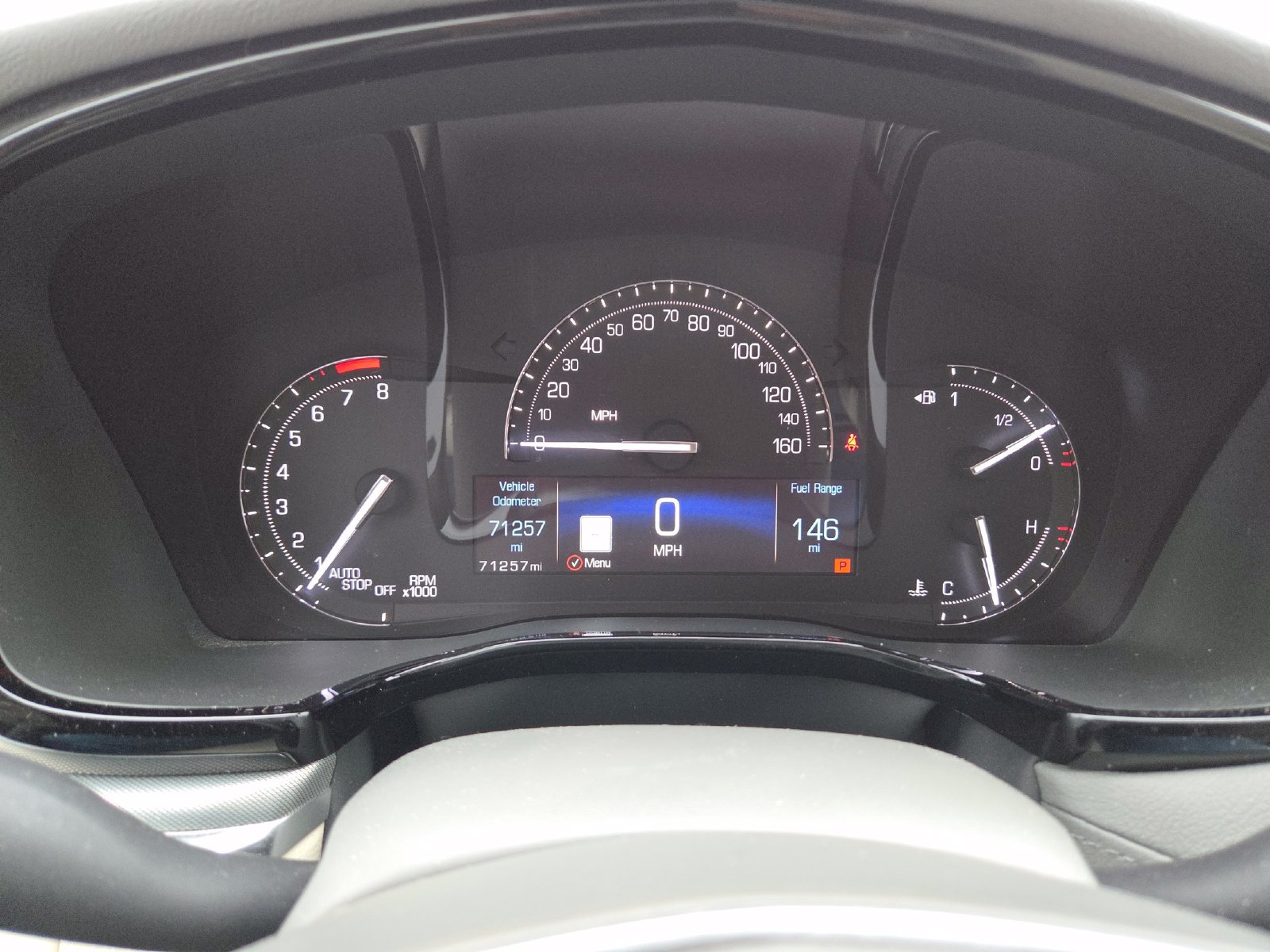 Used 2018 Cadillac XT5 Luxury w/ Driver Awareness Package FWD image 29