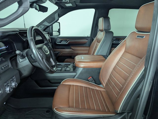 Used 2025 GMC Sierra 2500 Denali Ultimate image 10