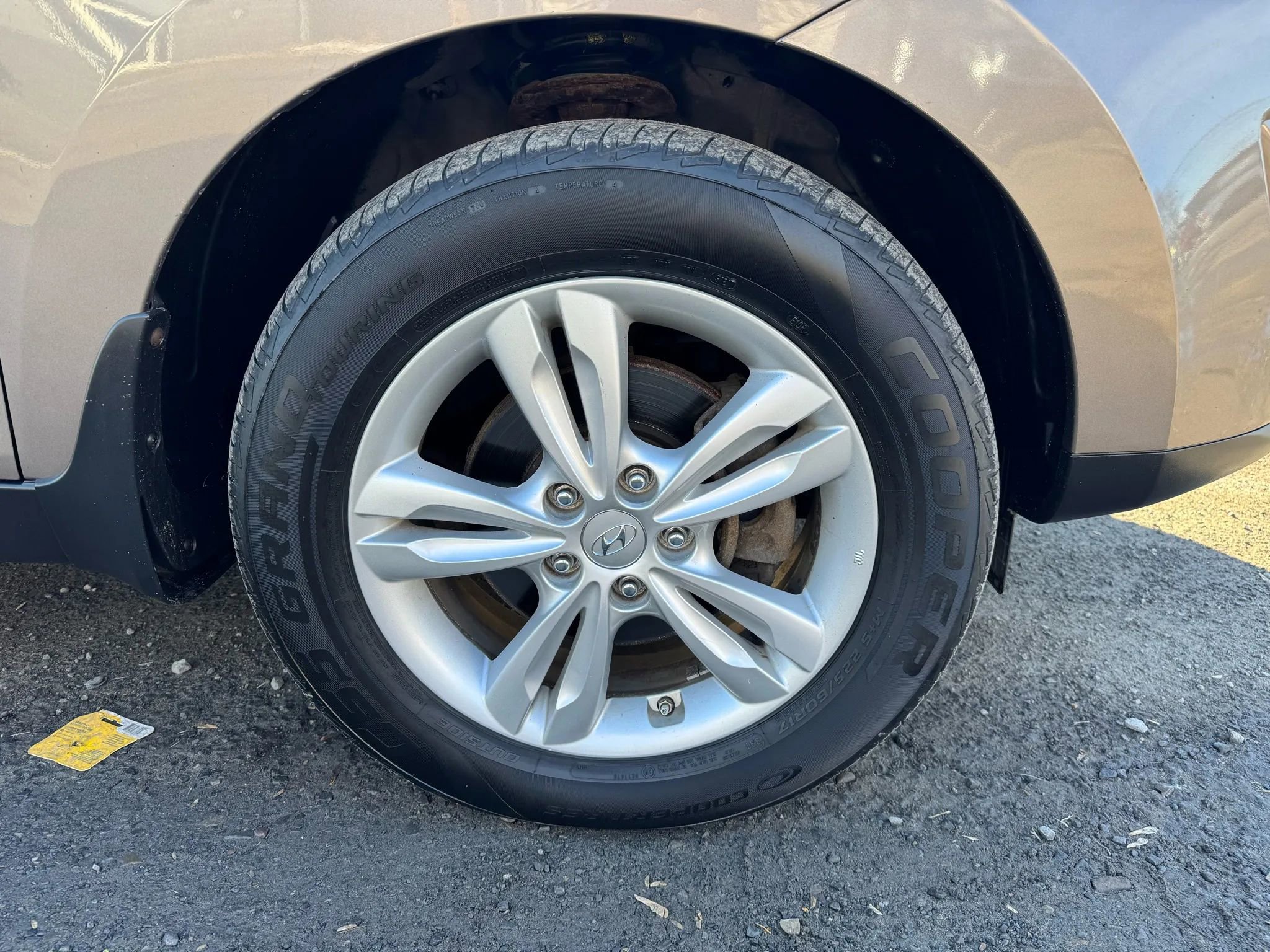 Used 2013 Hyundai Tucson GLS image 28