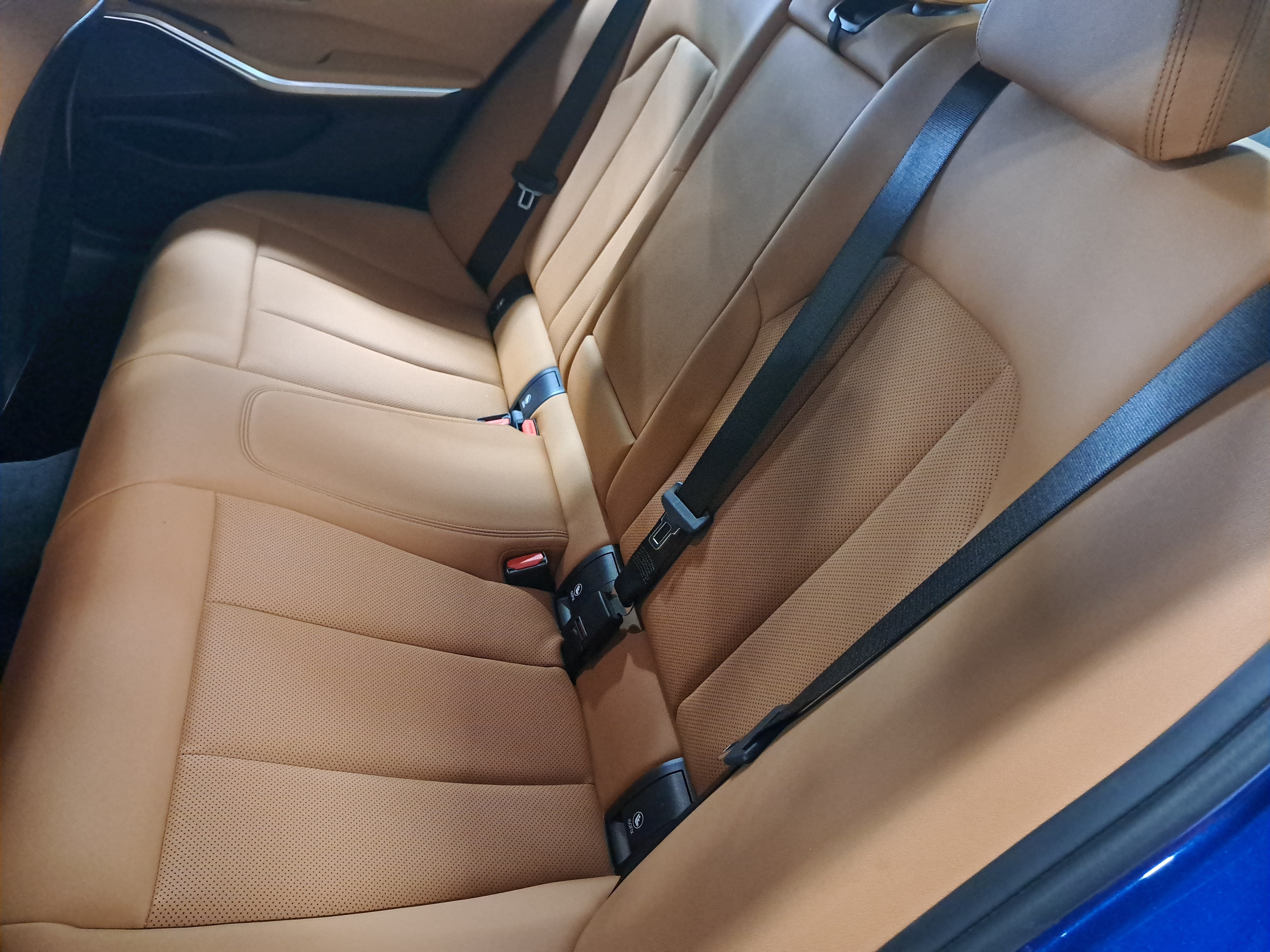 Certified 2025 BMW M340i Sedan RWD image 16