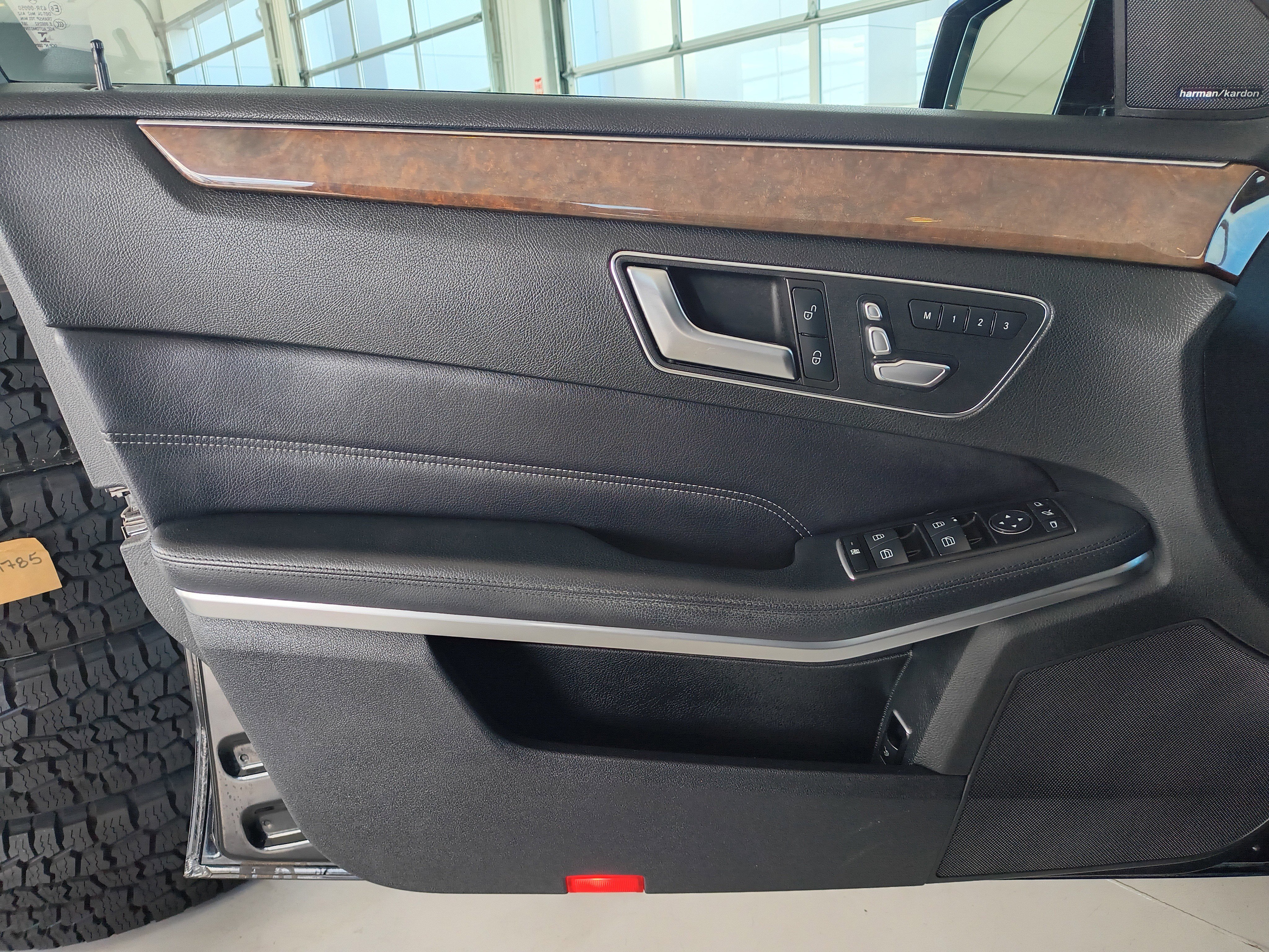 Used 2016 Mercedes-Benz E 350 4MATIC Wagon image 12