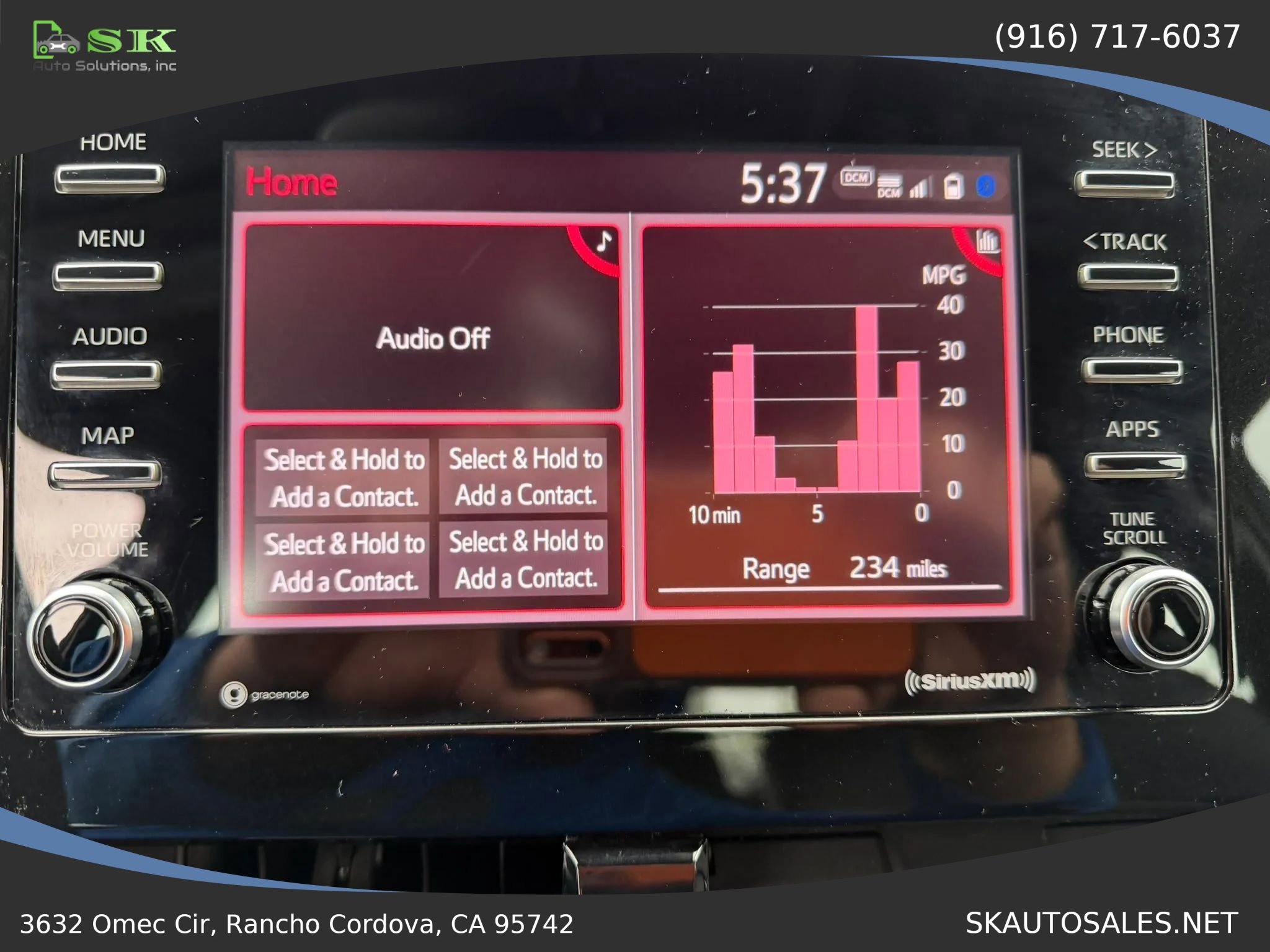 Used 2021 Toyota Camry SE w/ Carpet Mat Package (TMS) FWD image 14