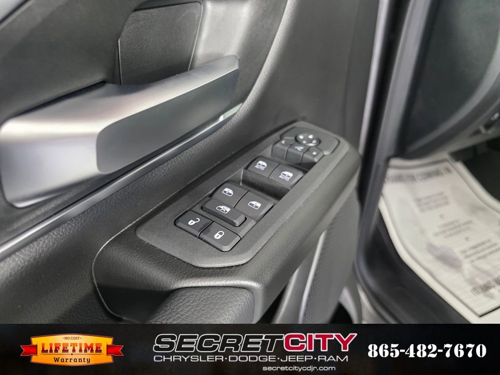 New 2026 RAM 1500 Big Horn AWD/4WD image 12