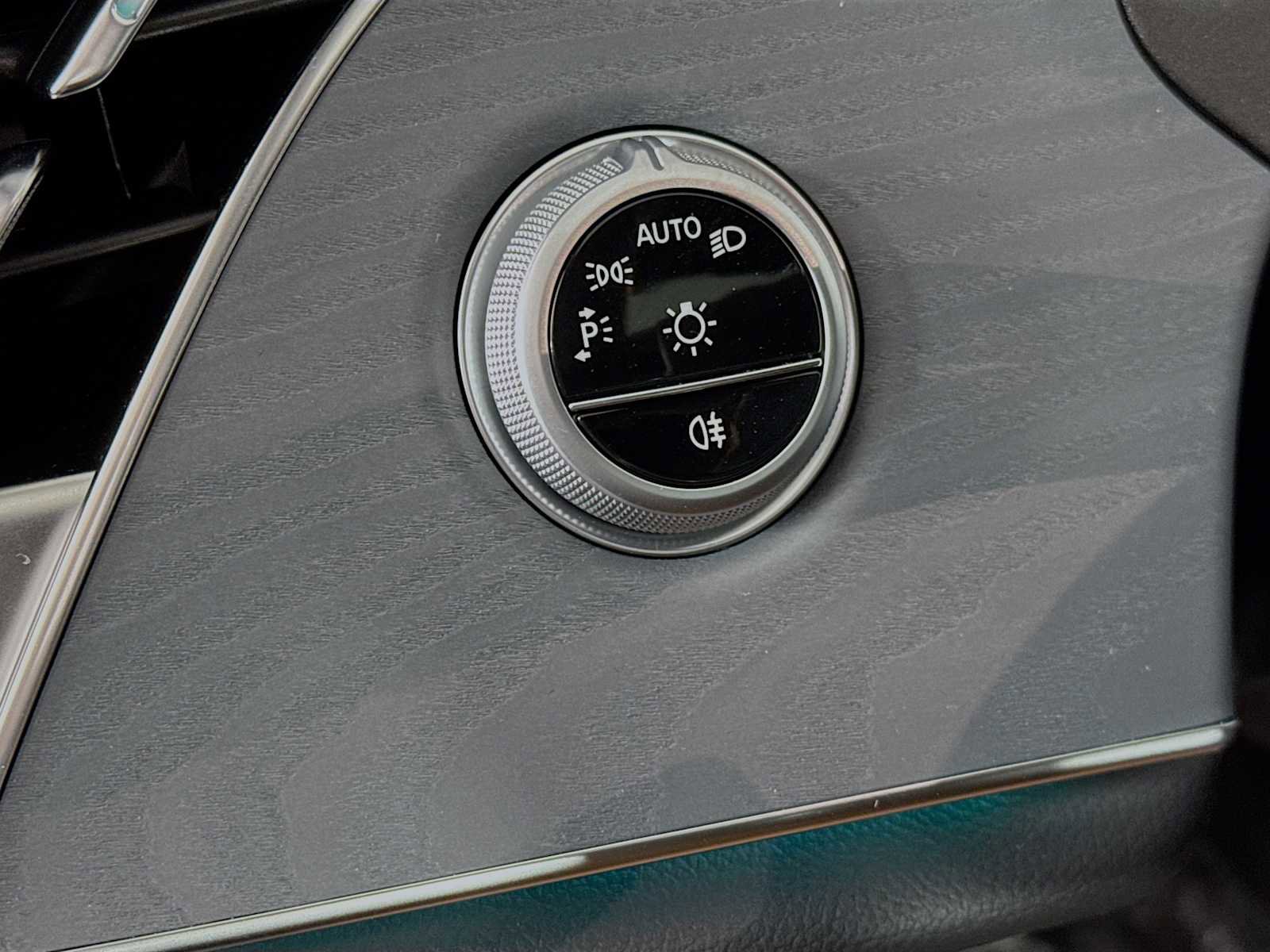 Used 2025 Mercedes-Benz E 53 AMG e 4MATIC Sedan image 10