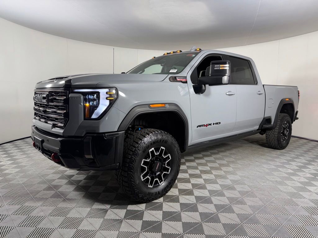 Used 2024 GMC Sierra 2500 AT4X image 3