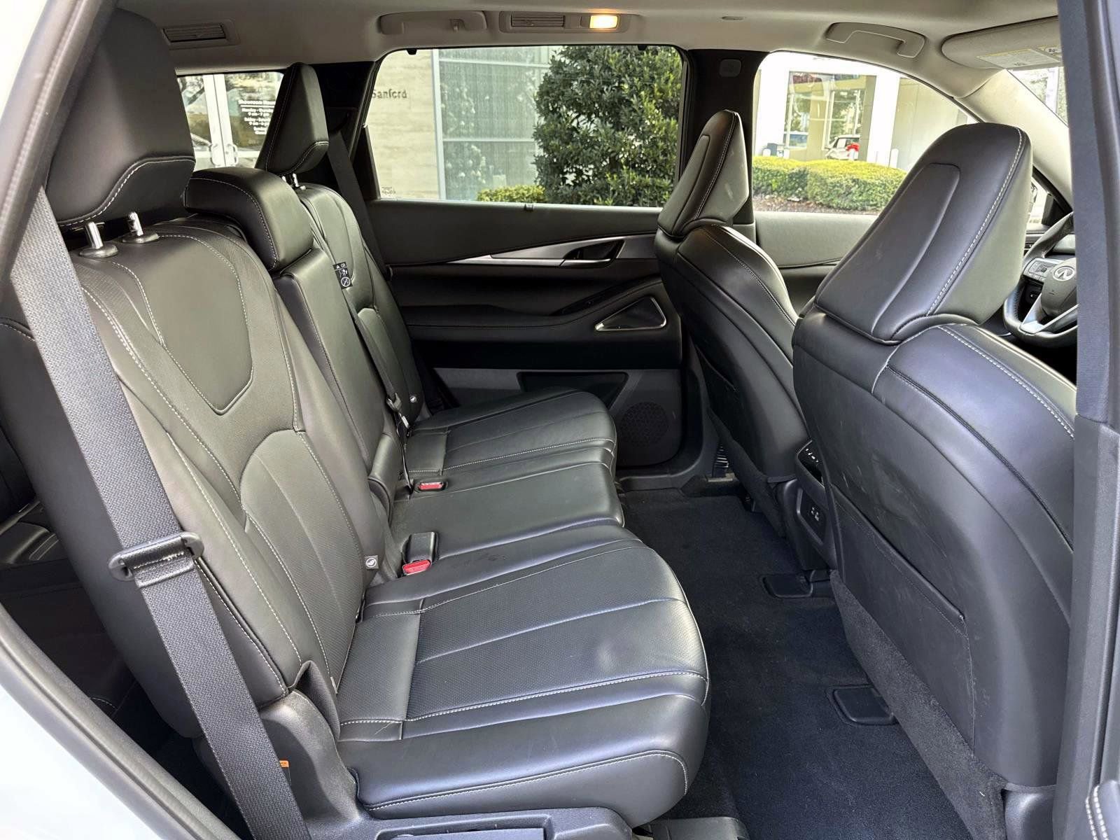 Used 2025 INFINITI QX60 Luxe image 18
