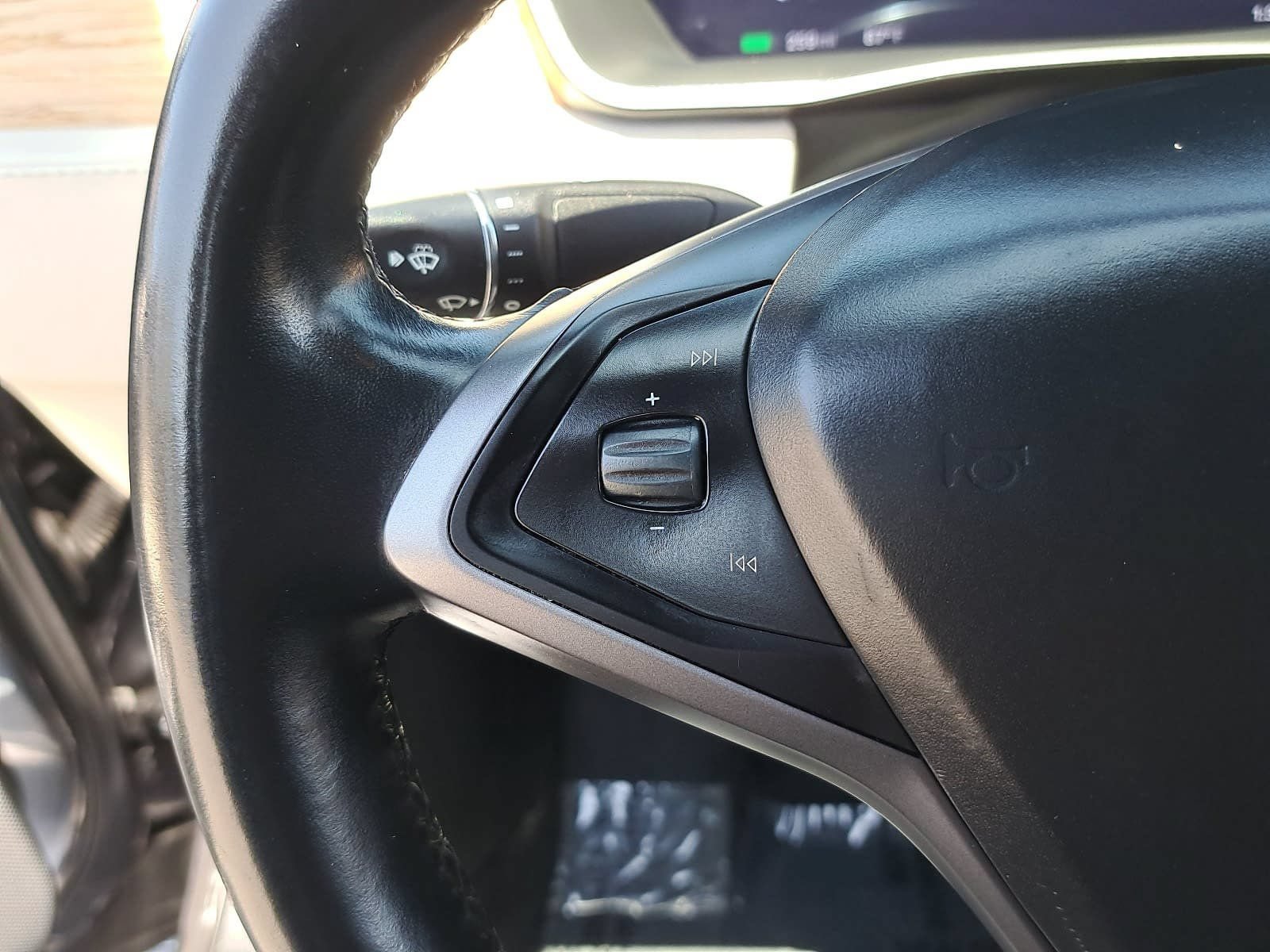 Used 2020 Tesla Model S Long Range Plus AWD/4WD image 18