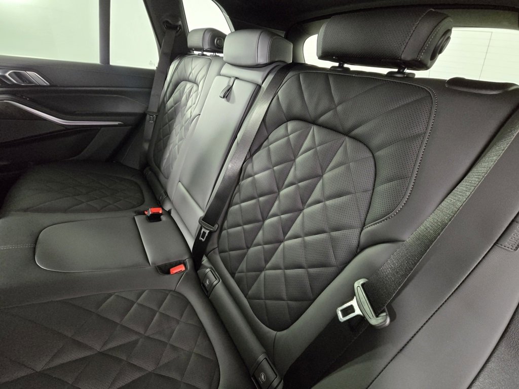 New 2026 BMW X5 xDrive40i w/ M Sport Package image 13