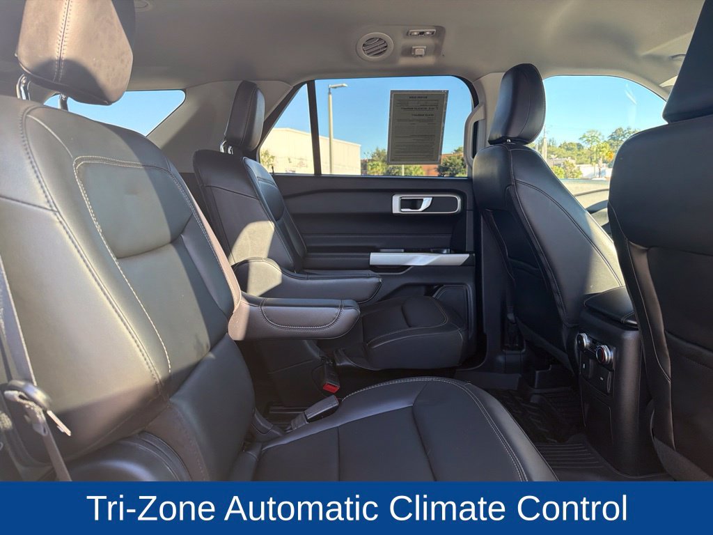 Certified 2022 Ford Explorer XLT w/ Equipment Group 202A RWD image 17