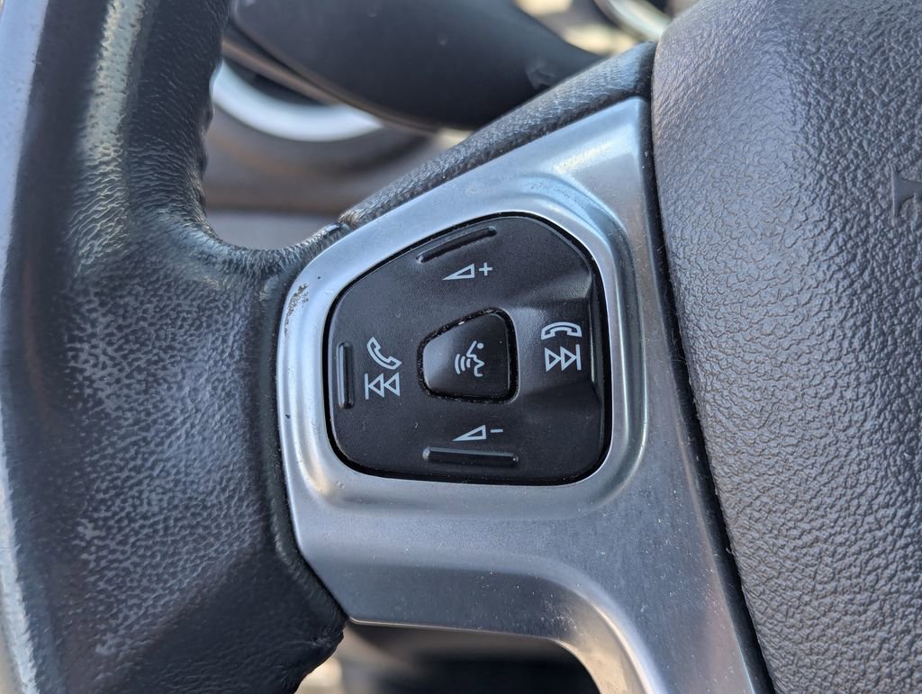 Used 2014 Ford Fiesta Titanium FWD image 20