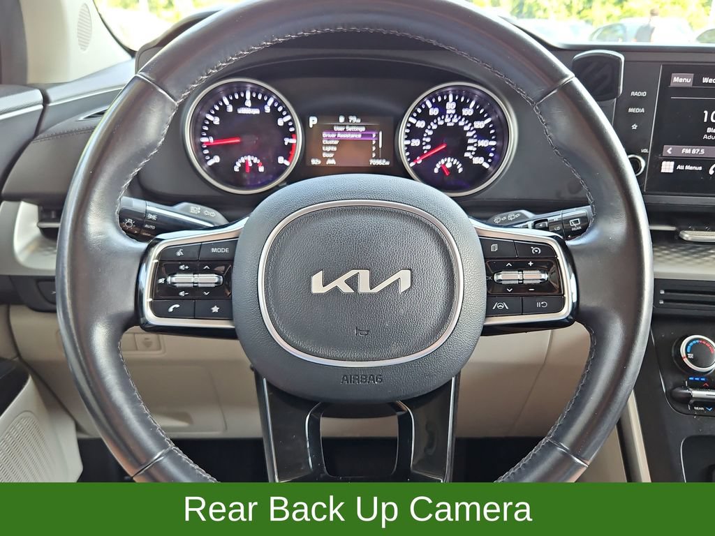 Used 2024 Kia Carnival LX FWD image 10