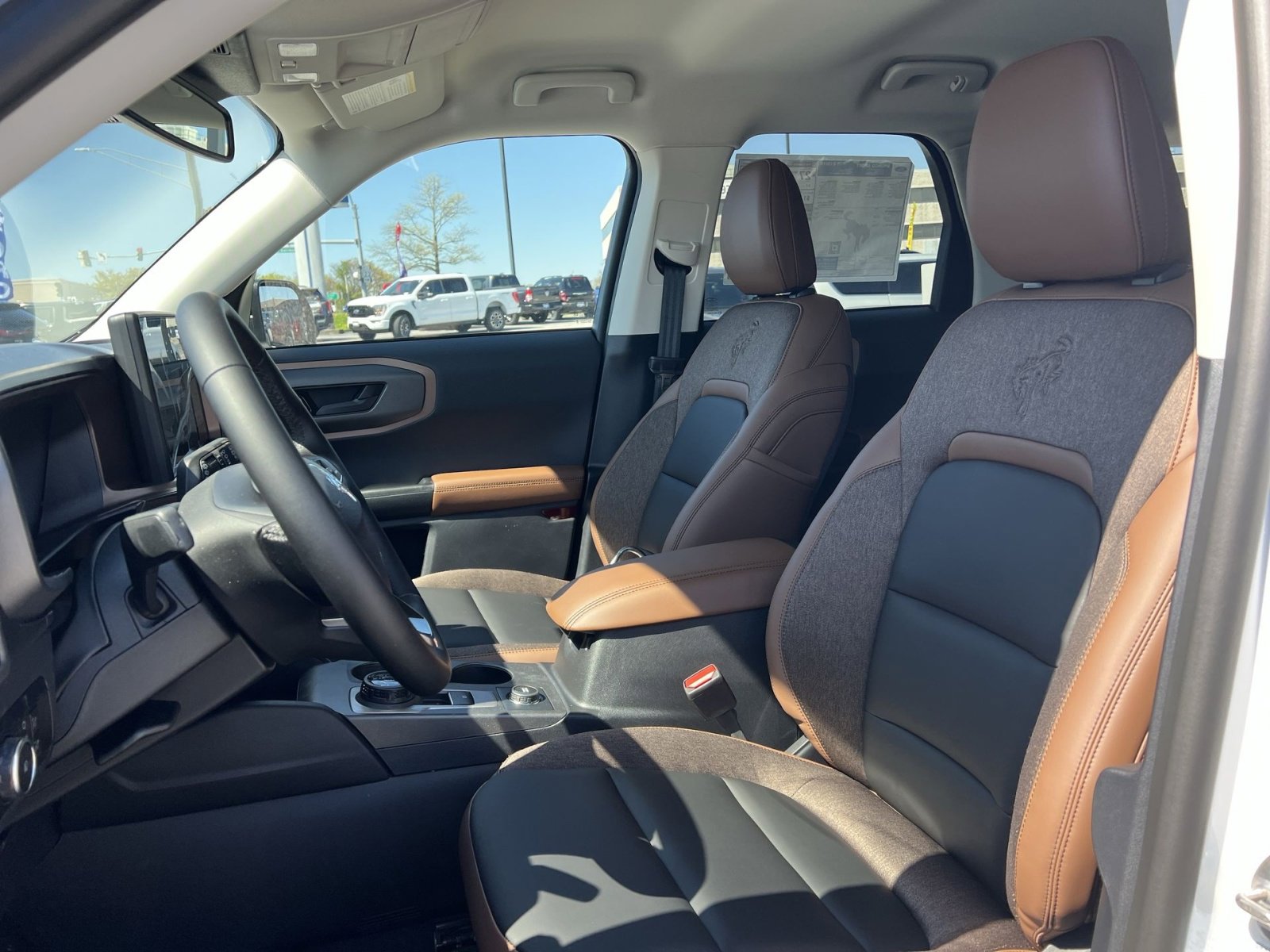 New 2026 Ford Bronco Sport Outer Banks w/ Outer Banks Tech Package+ AWD/4WD image 13