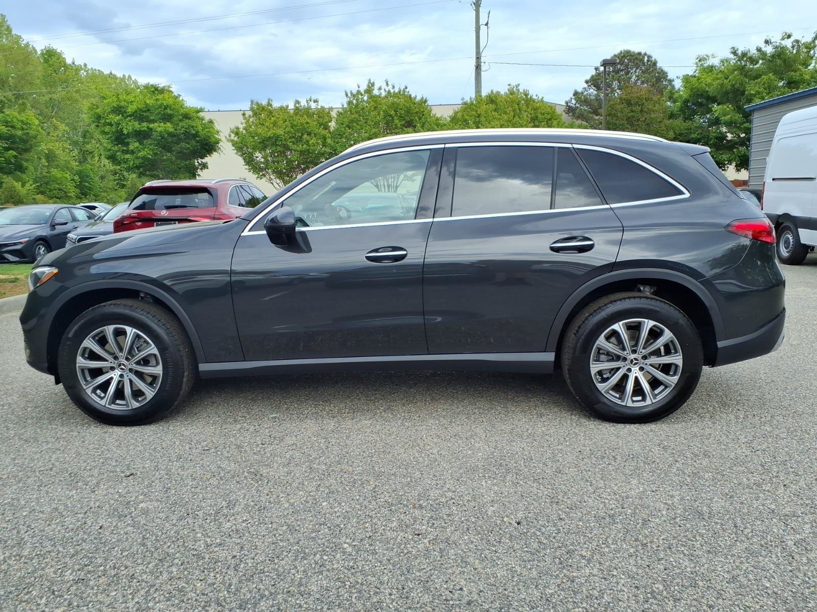 New 2026 Mercedes-Benz GLC 300 4MATIC image 11