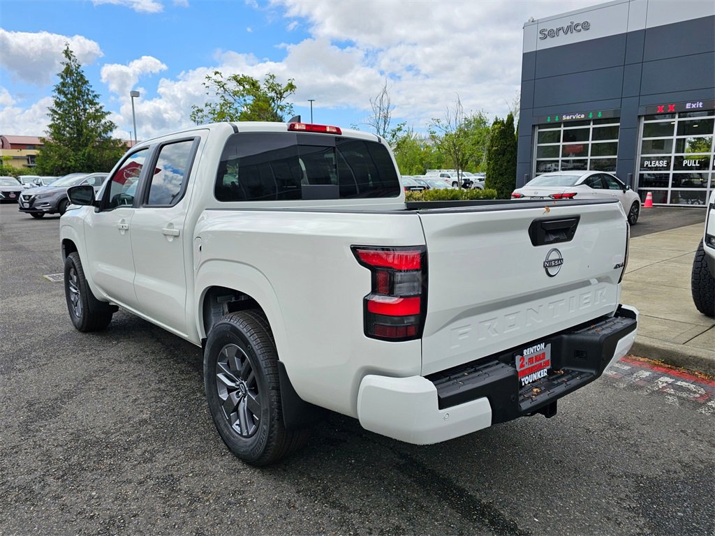 New 2025 Nissan Frontier SV w/ SV Convenience Package image 4