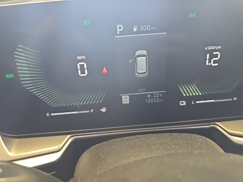 Used 2025 Kia Sorento EX w/ EX Panoramic Sunroof Package image 5