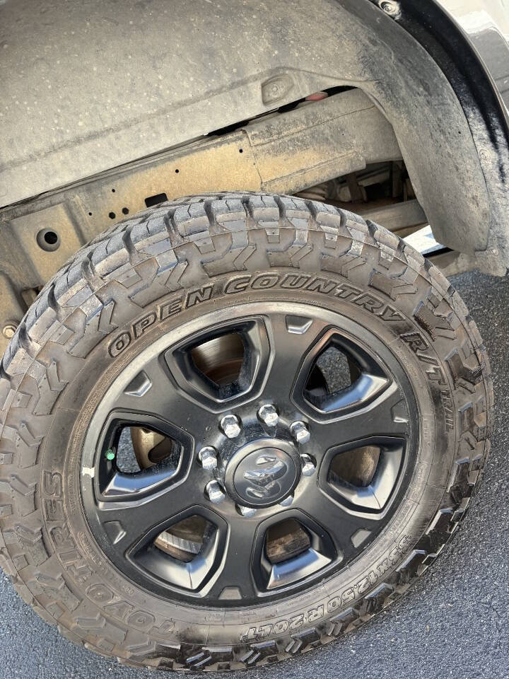 Used 2018 RAM 2500 Laramie w/ Sport Appearance Group AWD/4WD image 22