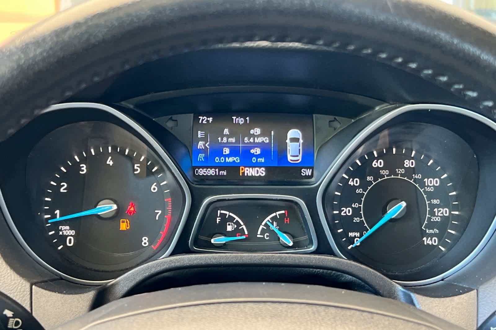 Used 2016 Ford Focus Titanium FWD image 27