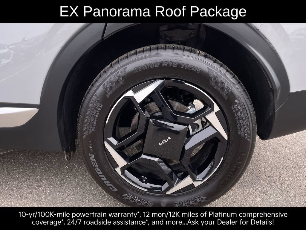 Certified 2026 Kia Sportage EX w/ EX Panorama Roof Package AWD/4WD image 13