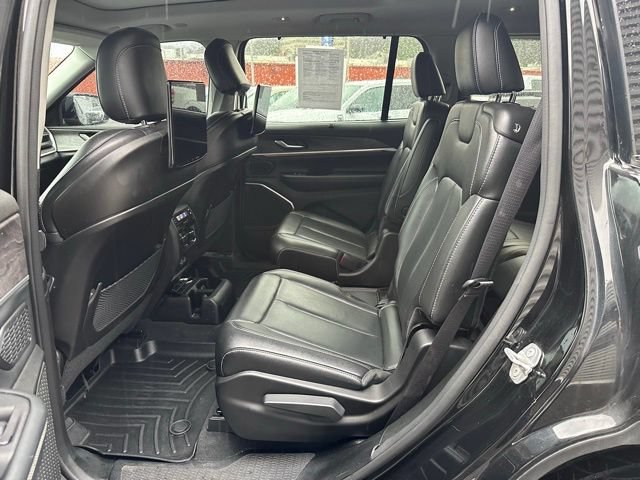 Used 2023 Jeep Grand Cherokee L Limited w/ Luxury Tech Group II AWD/4WD image 9