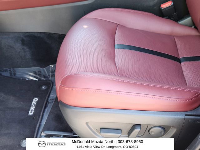 Used 2025 MAZDA CX-70 Plug-In Hybrid w/ Premium Plus AWD/4WD image 8