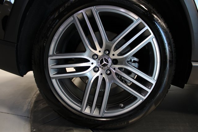 Used 2025 Mercedes-Benz GLS 450 4MATIC image 39