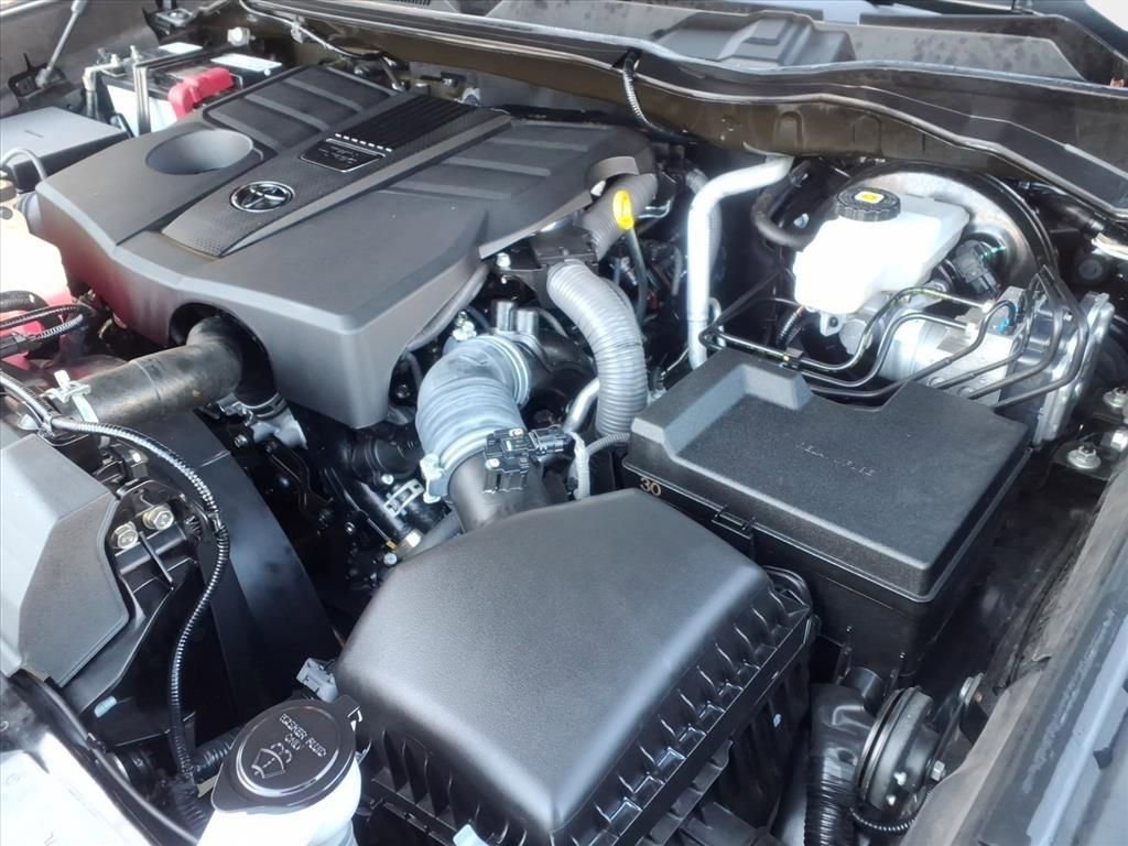 Used 2022 Toyota Tundra SR5 image 28