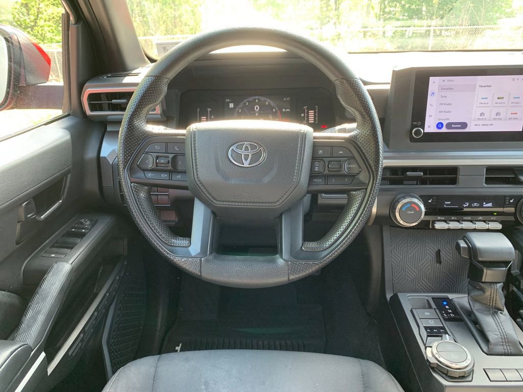 Used 2024 Toyota Tacoma SR5 AWD/4WD image 17