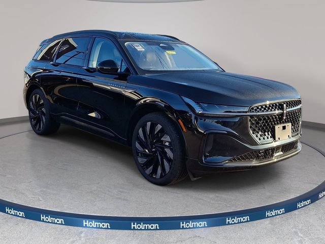 New 2026 Lincoln Nautilus Reserve w/ Jet Appearance Package AWD/4WD image 3