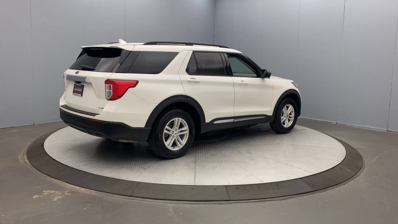 Used 2020 Ford Explorer XLT w/ Comfort Package AWD/4WD image 5
