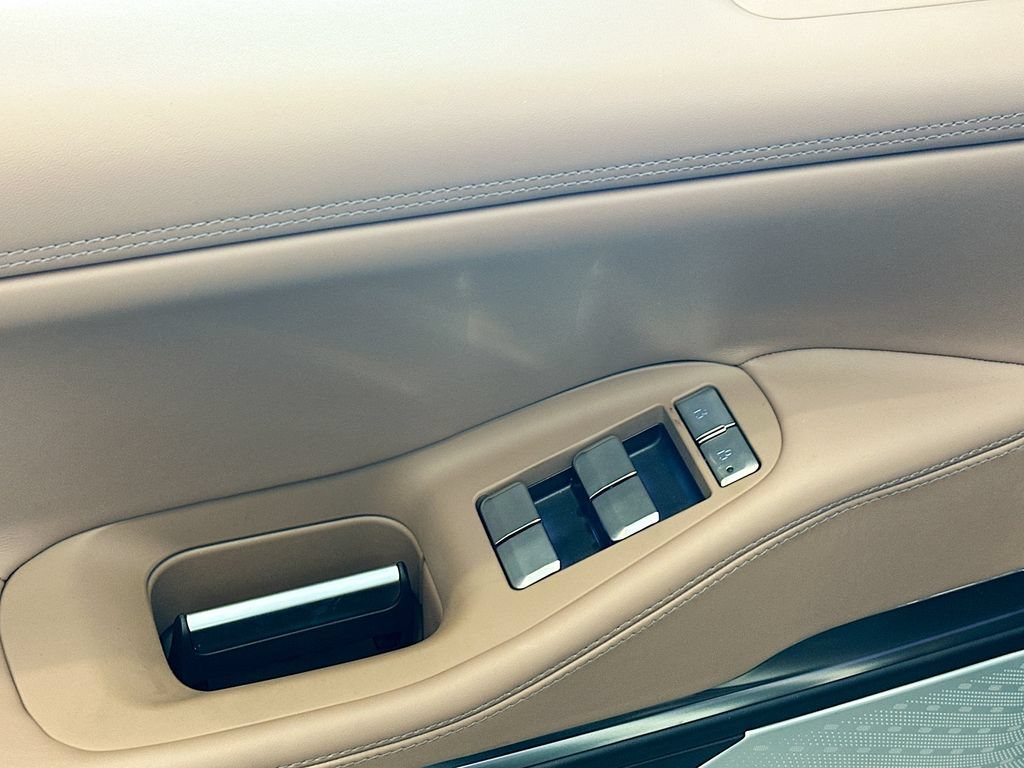 New 2027 Lincoln Navigator L Black Label AWD/4WD image 21