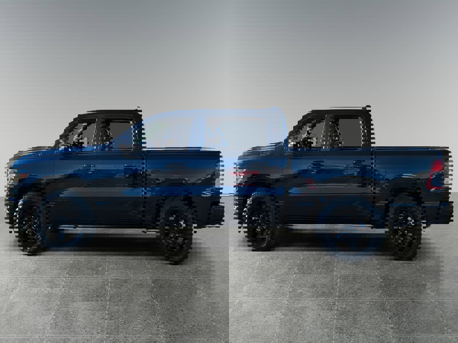 Used 2021 RAM 1500 Big Horn image 2