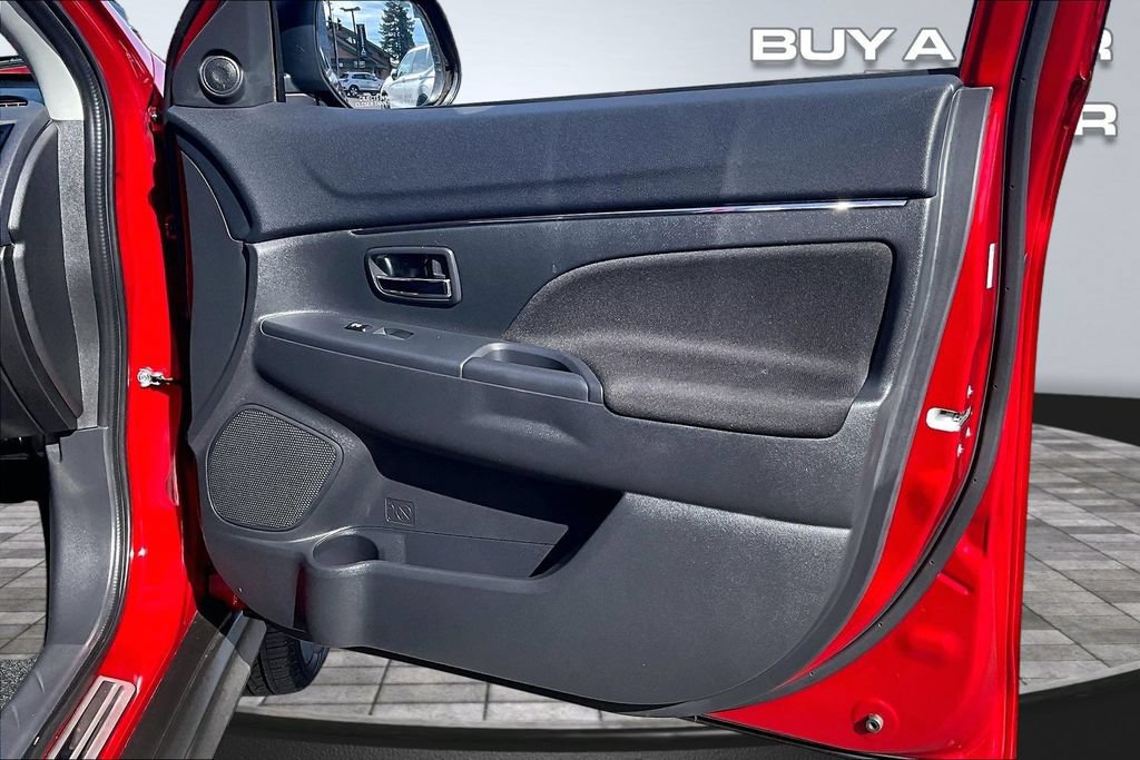 Used 2026 Mitsubishi Outlander Sport ES AWD/4WD image 23