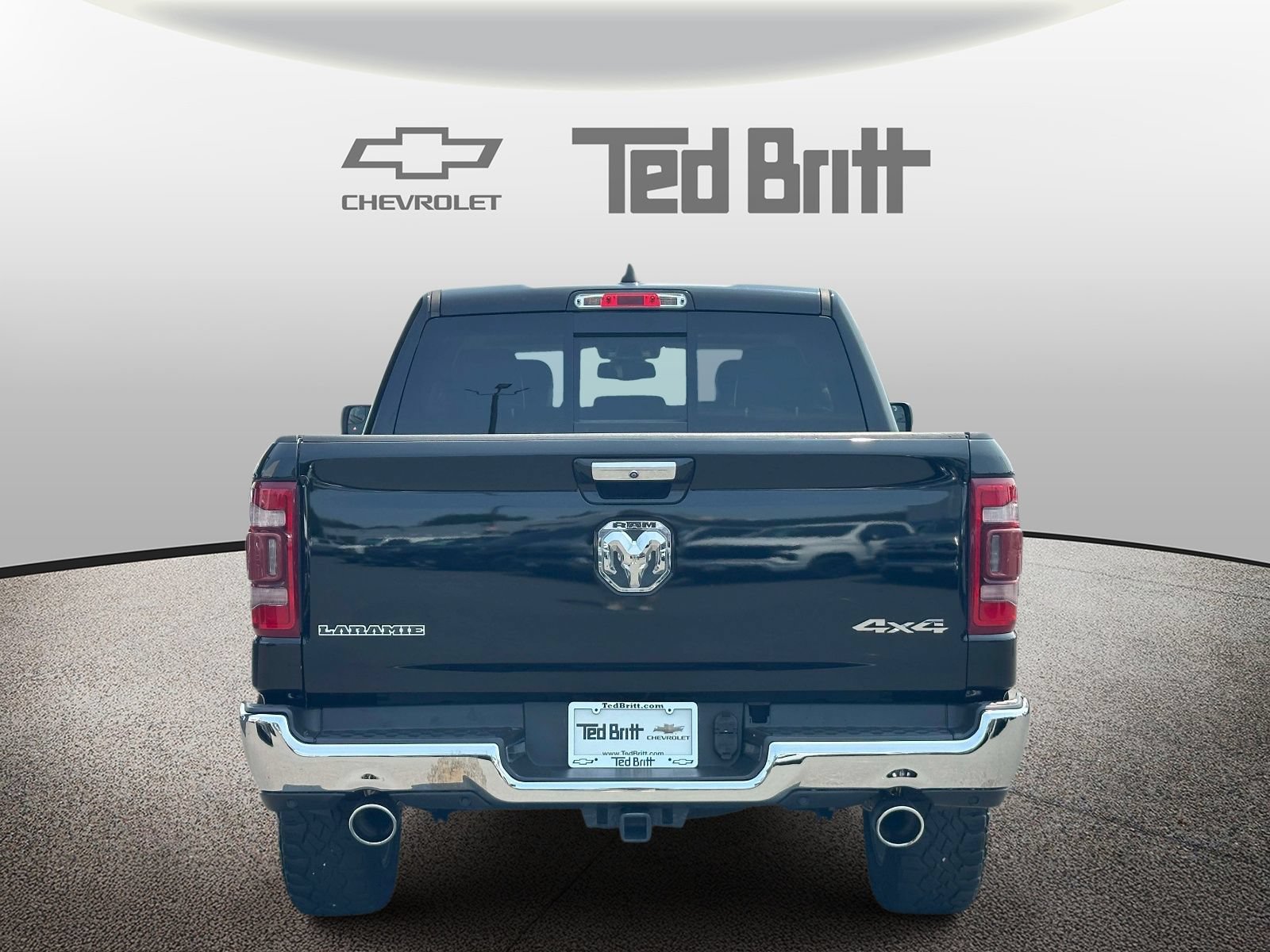 Used 2019 RAM 1500 Laramie AWD/4WD image 5