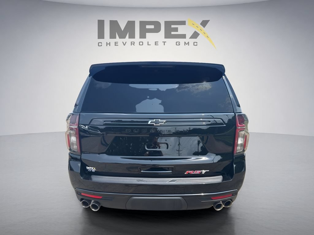 Used 2023 Chevrolet Suburban RST w/ Sport Performance Package AWD/4WD image 4
