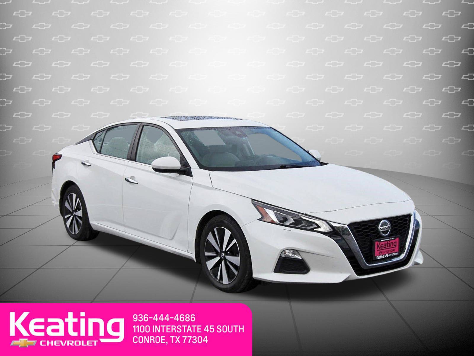 Used 2022 Nissan Altima 2.5 SV w/ SV Premium Package FWD image 3