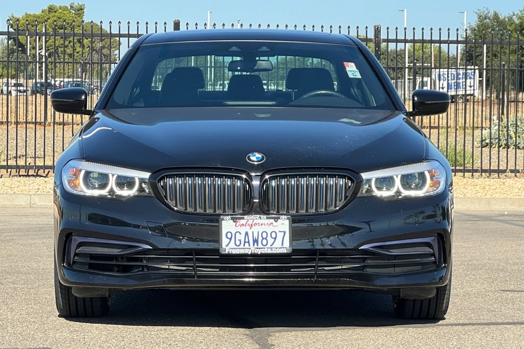 Used 2019 BMW 530e w/ Convenience Package RWD image 11