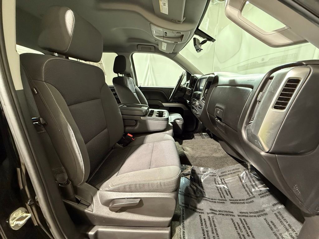 Used 2018 Chevrolet Silverado 1500 LT w/ All Star Edition image 19