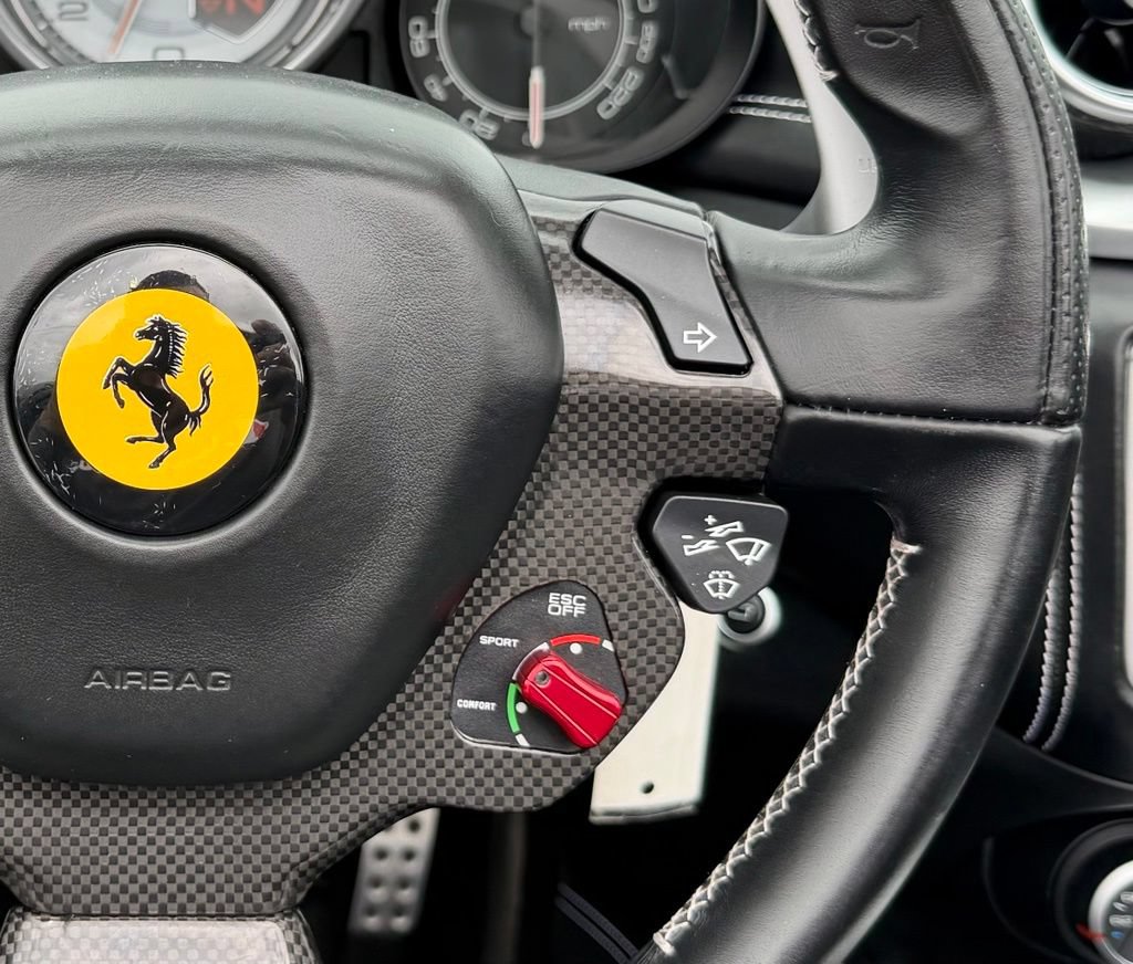 Used 2015 Ferrari California T RWD image 46