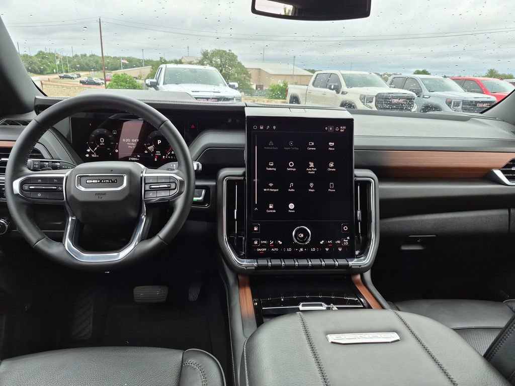 Certified 2025 GMC Yukon Denali RWD image 29