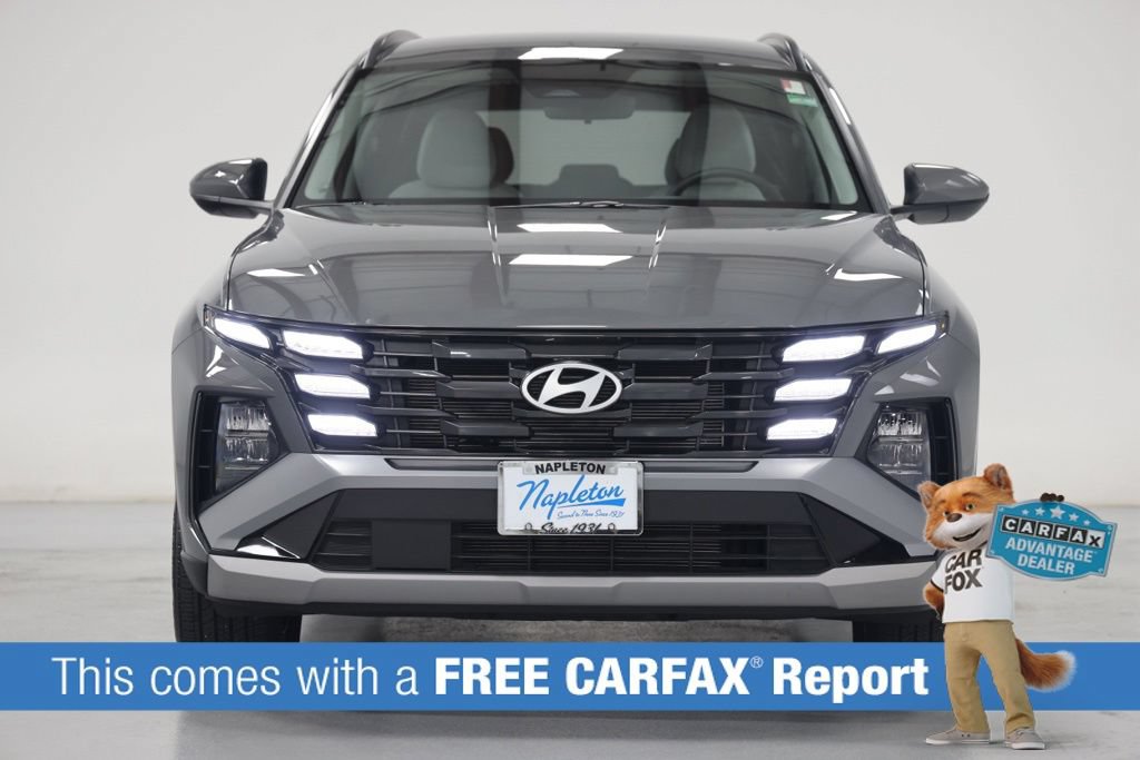 Certified 2025 Hyundai Tucson SEL AWD/4WD image 2