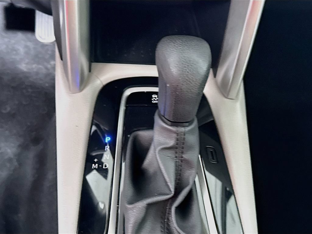 Certified 2024 Toyota Corolla Cross L AWD/4WD image 15