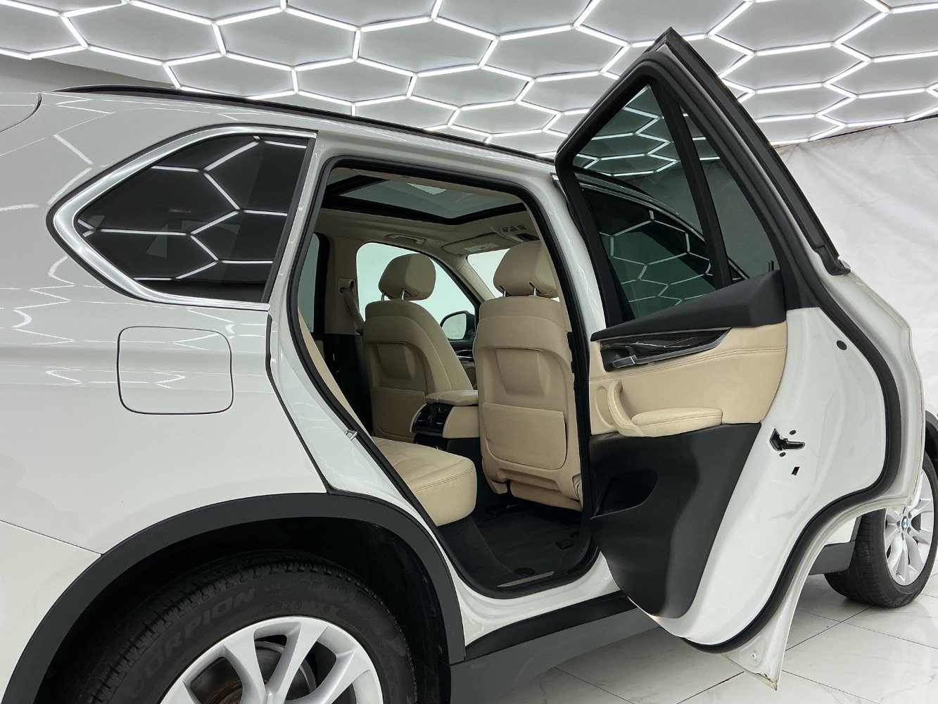 Used 2016 BMW X5 xDrive35i AWD/4WD image 25