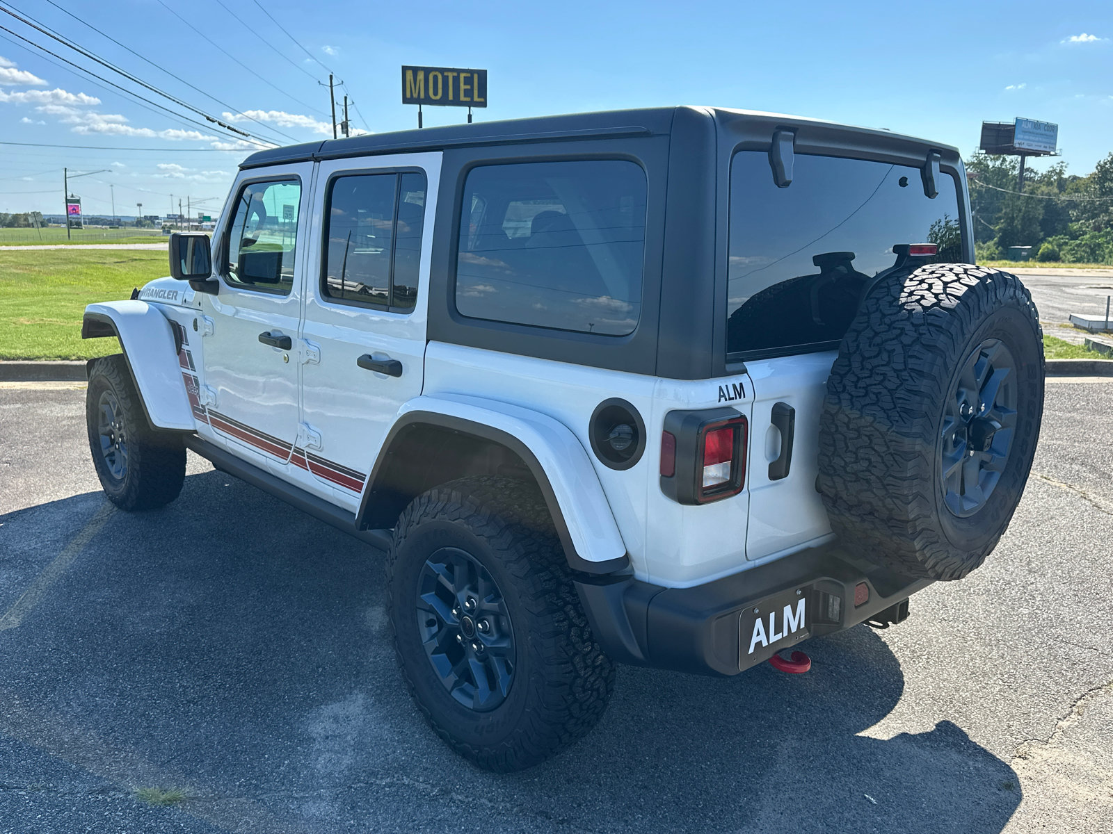New 2026 Jeep Wrangler Unlimited Sport AWD/4WD image 7
