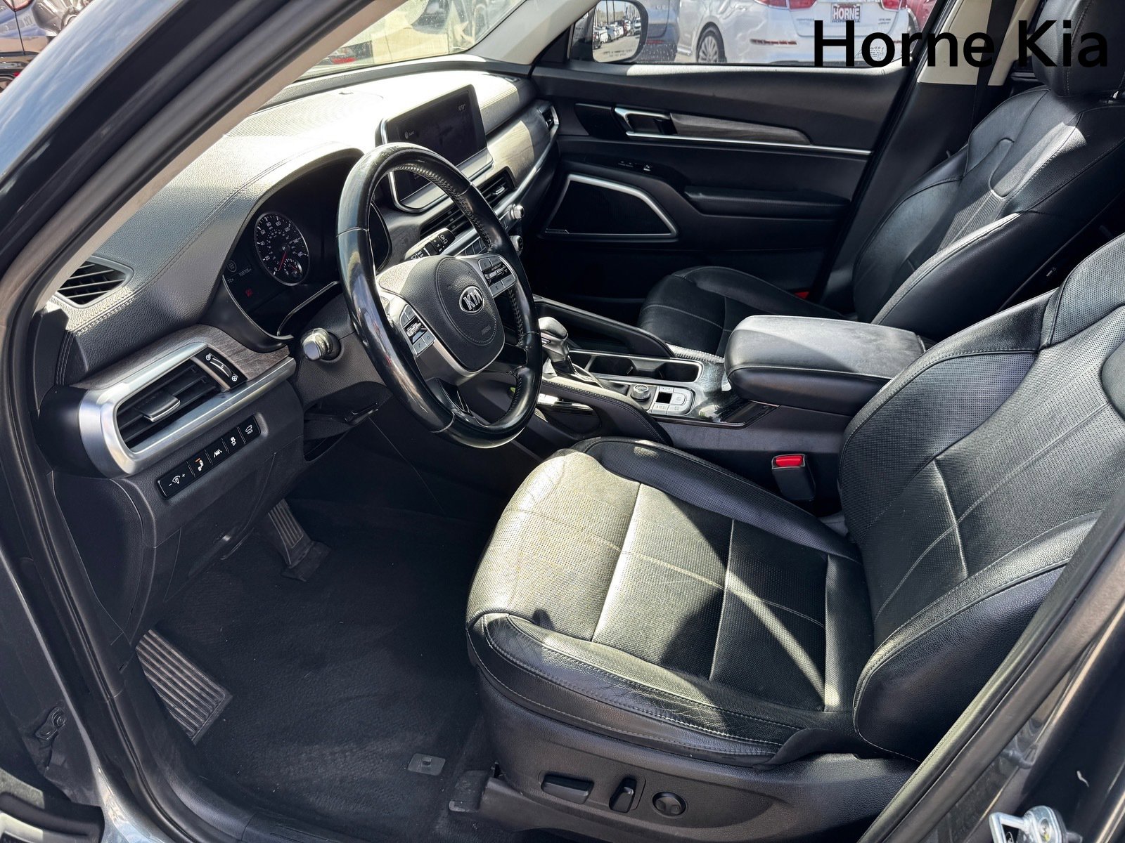 Used 2020 Kia Telluride EX image 9
