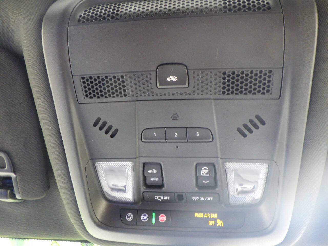 Used 2020 Cadillac XT6 Premium Luxury AWD/4WD image 30