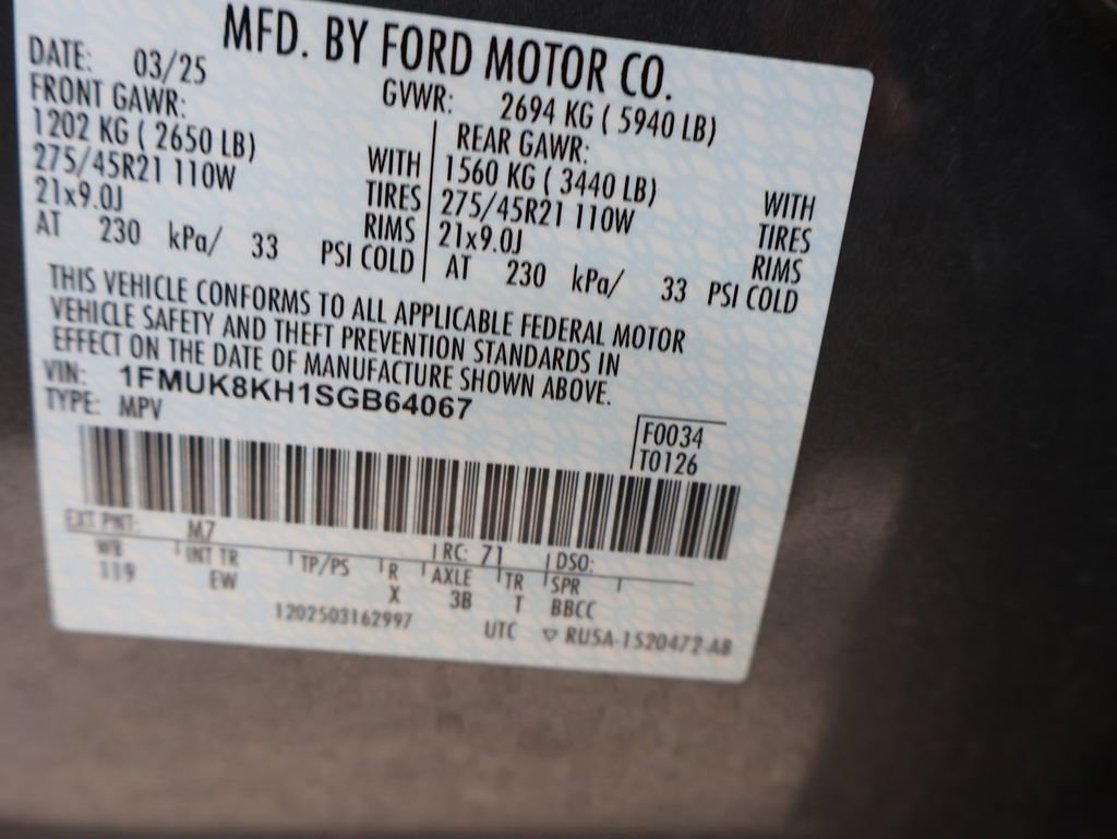 Used 2025 Ford Explorer ST-Line w/ ST-Line Street Pack AWD/4WD image 41