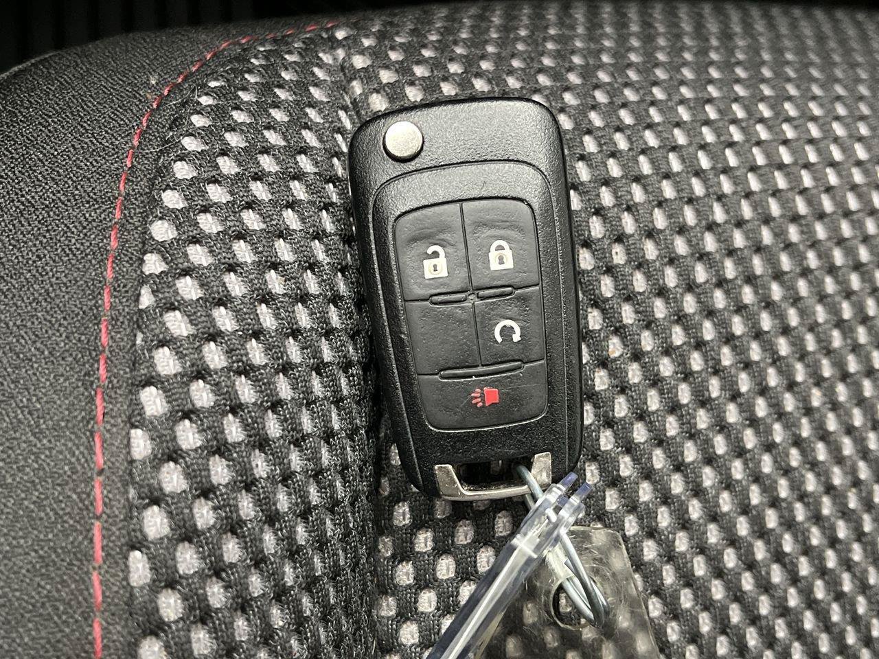 Used 2017 Chevrolet Equinox LT w/ Convenience Package AWD/4WD image 25